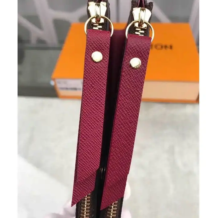 Fashionrepsfam ru 19T1L0147 LV Bags 0506